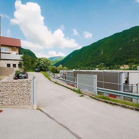 Apartments Gros Radece Exterior photo